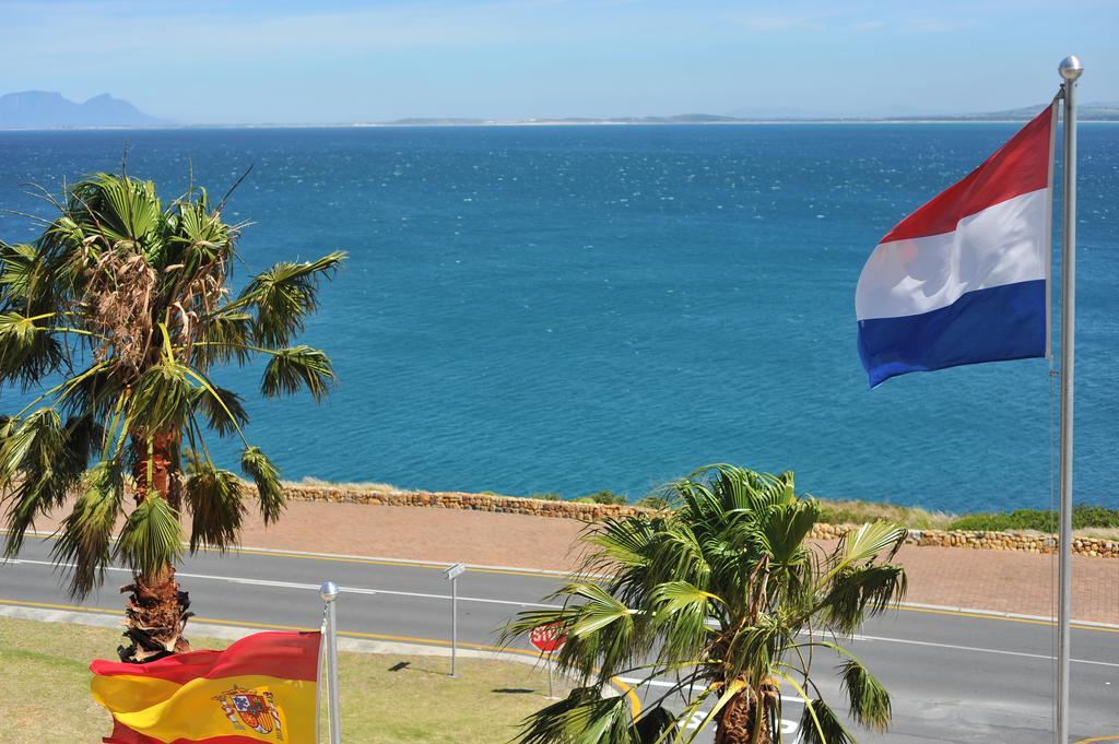 Oceana Palms Luxury Guest House Gordons Bay Exterior photo