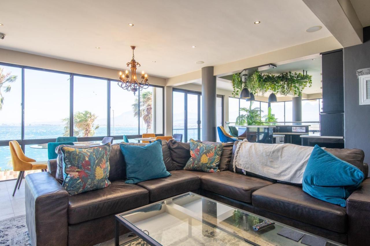 Oceana Palms Luxury Guest House Gordons Bay Exterior photo