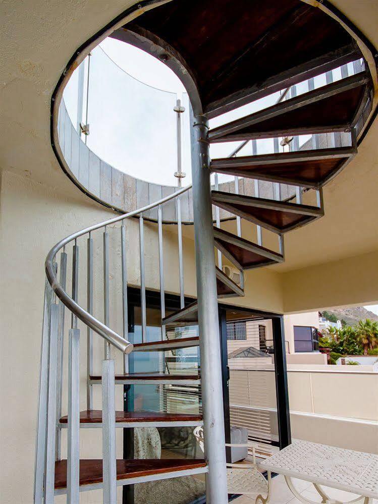 Oceana Palms Luxury Guest House Gordons Bay Exterior photo